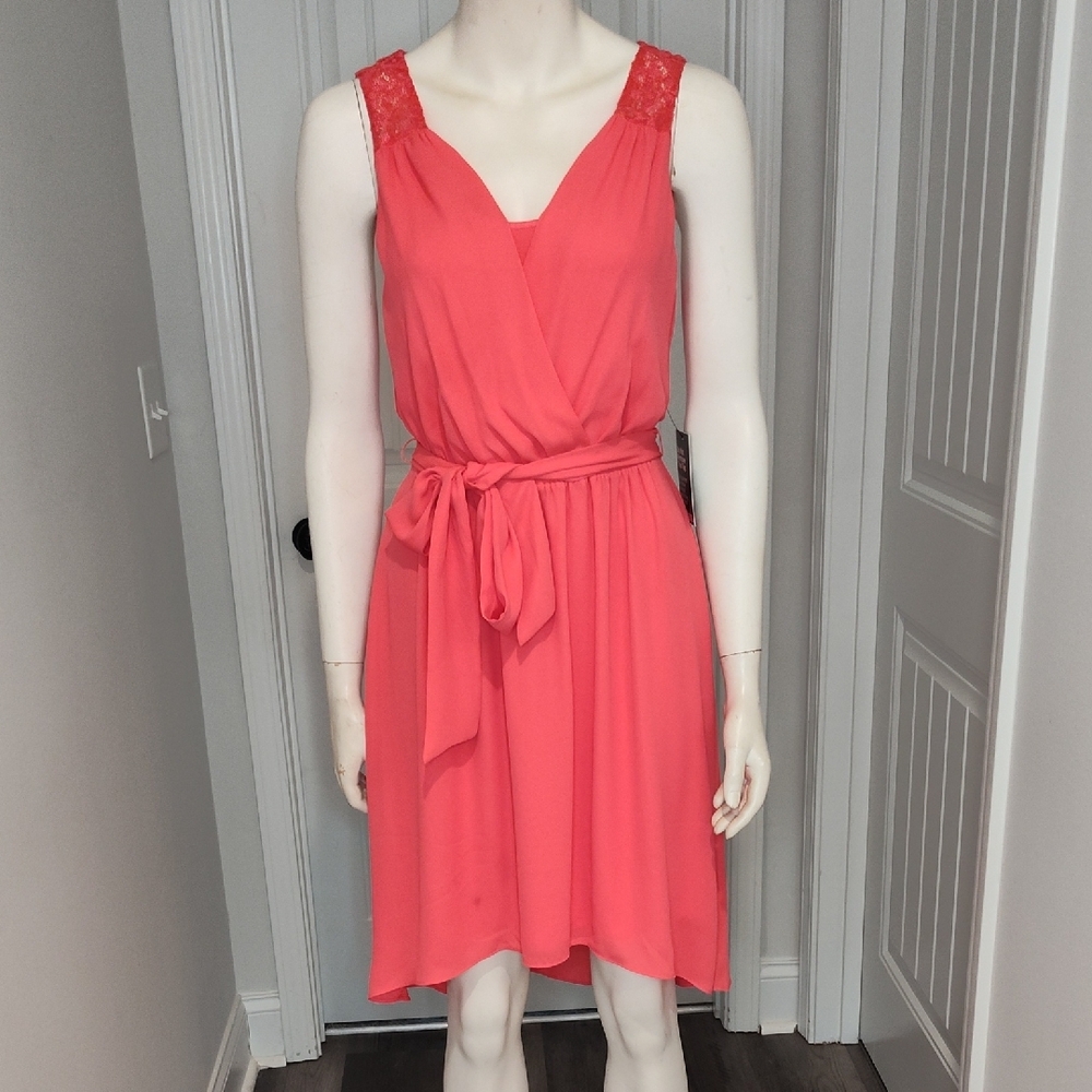 Elegant Coral Sleeveless Dress
